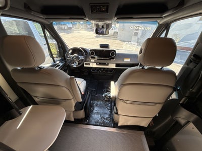 2025 Airstream 24GT Base