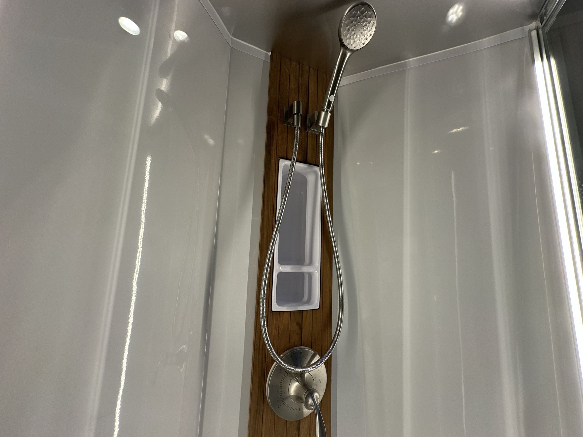 2026 Airstream Murphy Suite Base