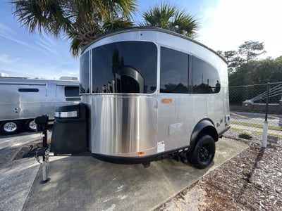2025 Airstream 16X Base