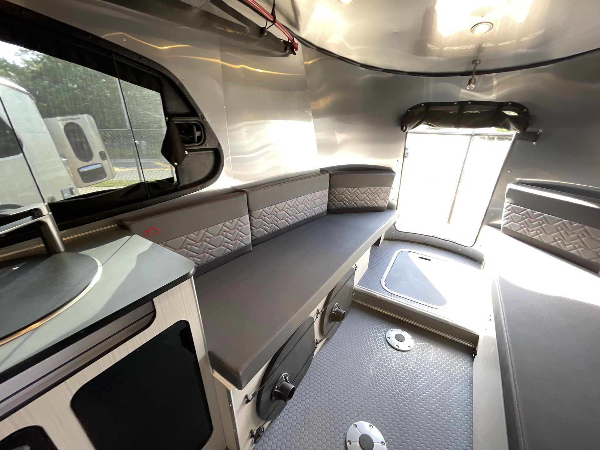 2025 Airstream 20X Base