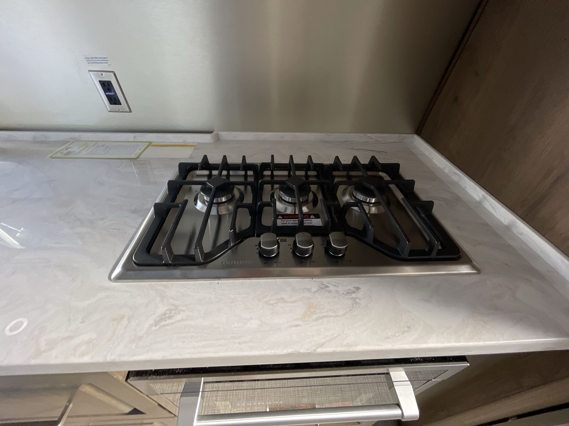 2026 Airstream 30RBQ Base