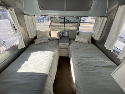 2026 Airstream 23FBT Base