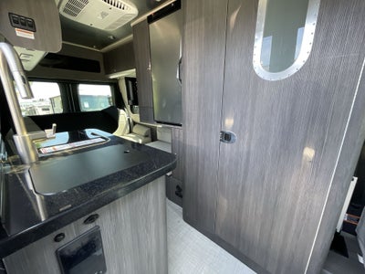 2025 Airstream 19 Base