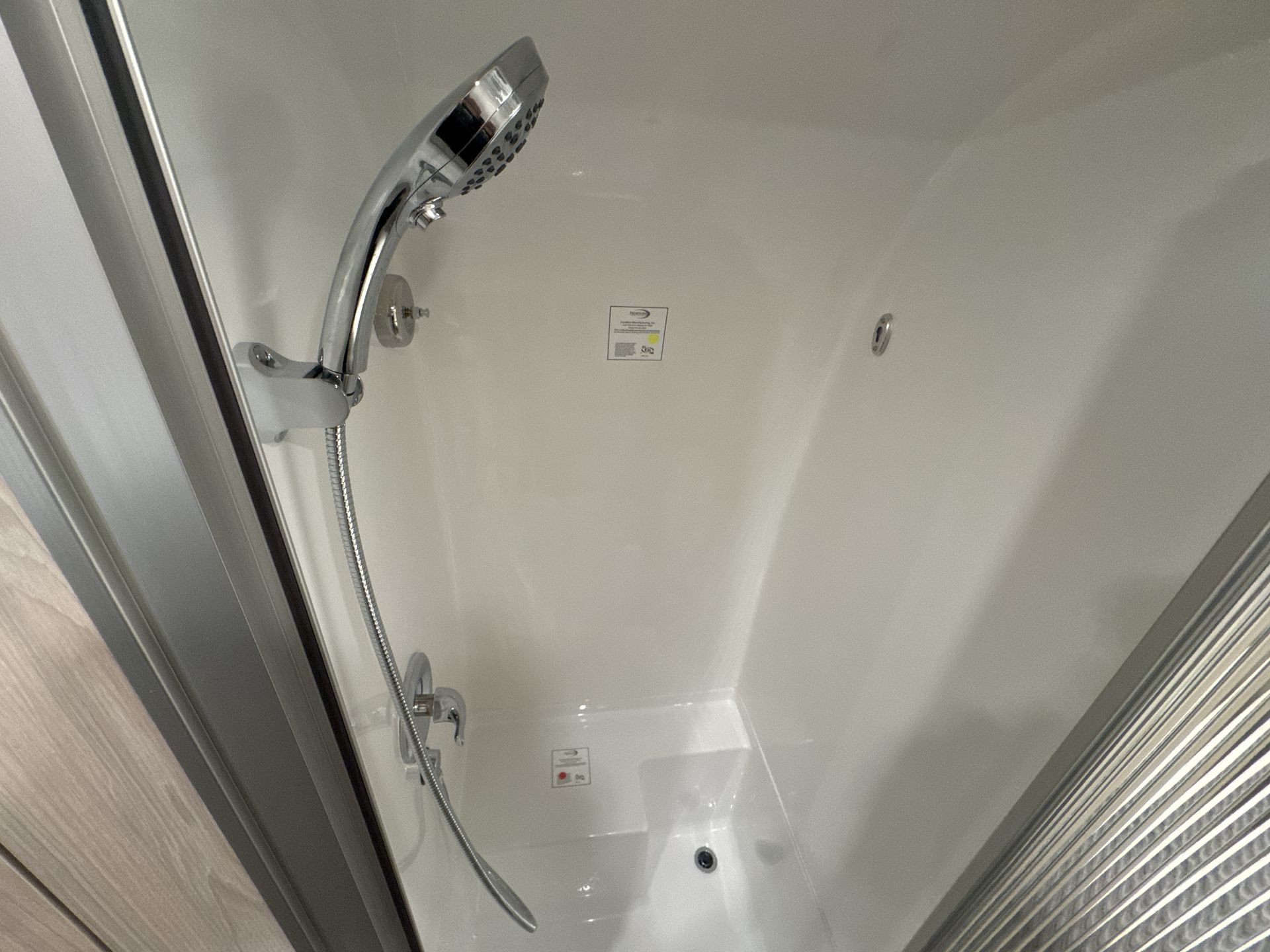 2025 Airstream 25FBQ Base