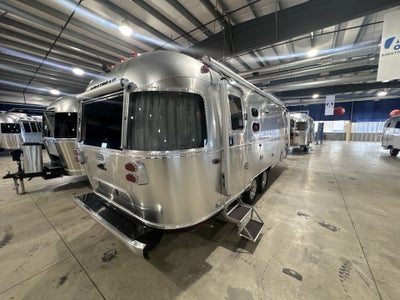 2025 Airstream 25FBQ Base