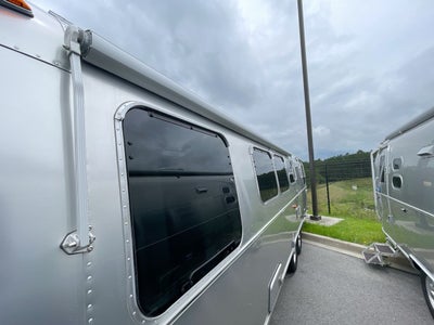 2025 Airstream 30FBBQ Base