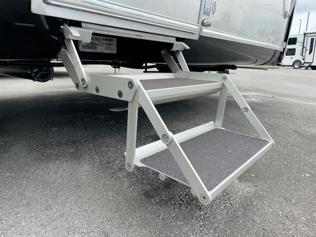 2025 Airstream 30FBBQ Base