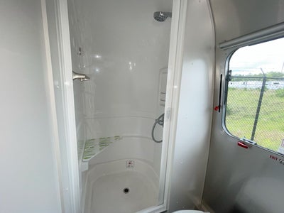 2025 Airstream 30FBBQ Base