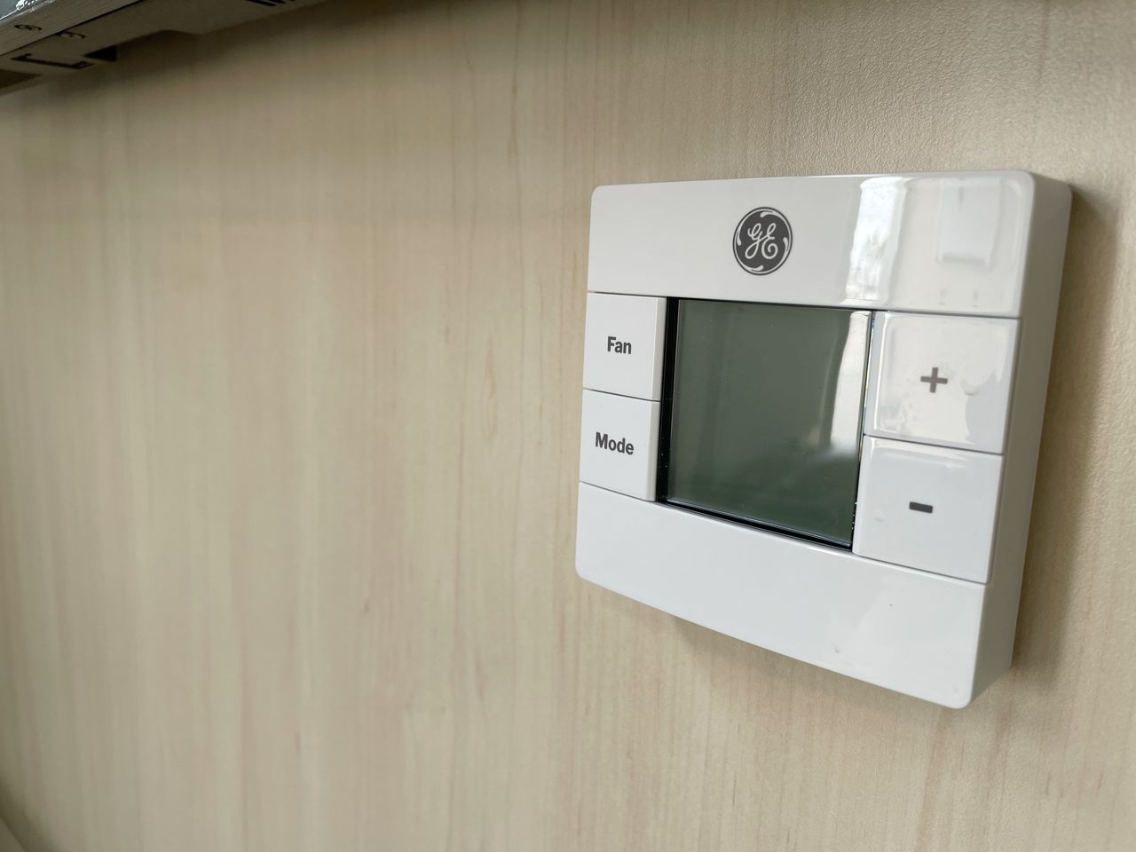 2025 Airstream 30FBBQ Base