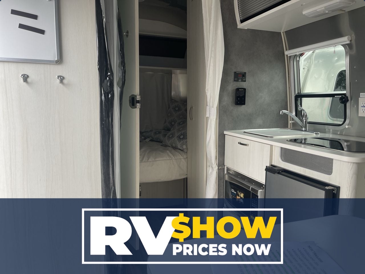 2026 Airstream 16RB Base