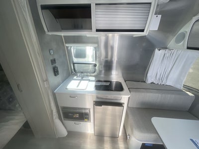 2026 Airstream 16RB Base