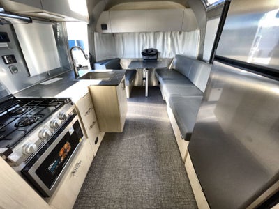 2026 Airstream 23FBT Base