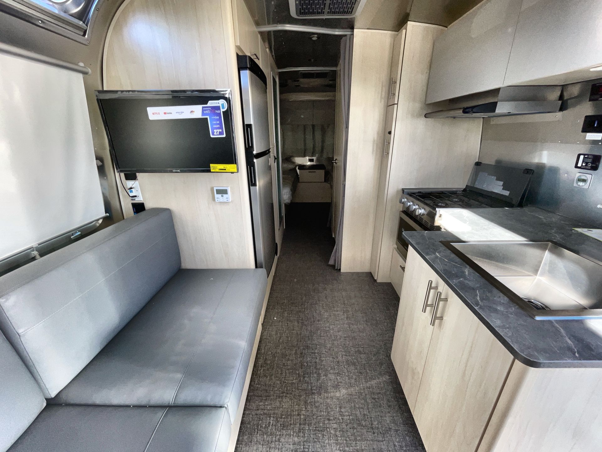 2026 Airstream 23FBT Base
