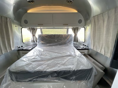 2026 Airstream 28RBQ Base