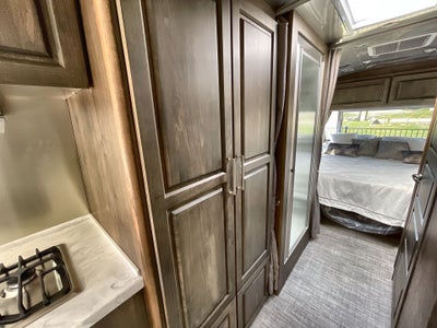 2026 Airstream 30RBQ Base