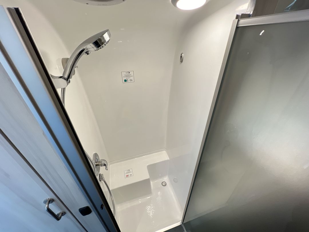 2025 Airstream 25FBT Base