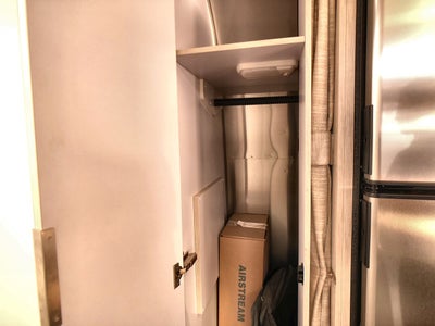 2026 Airstream 28RBQ Base