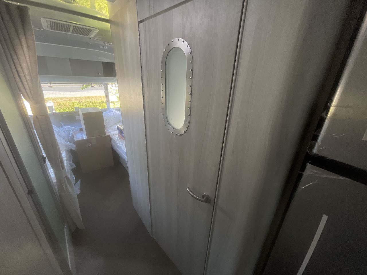 2026 Airstream 30RBT Base