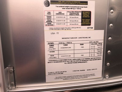 2026 Airstream 27FBT Base