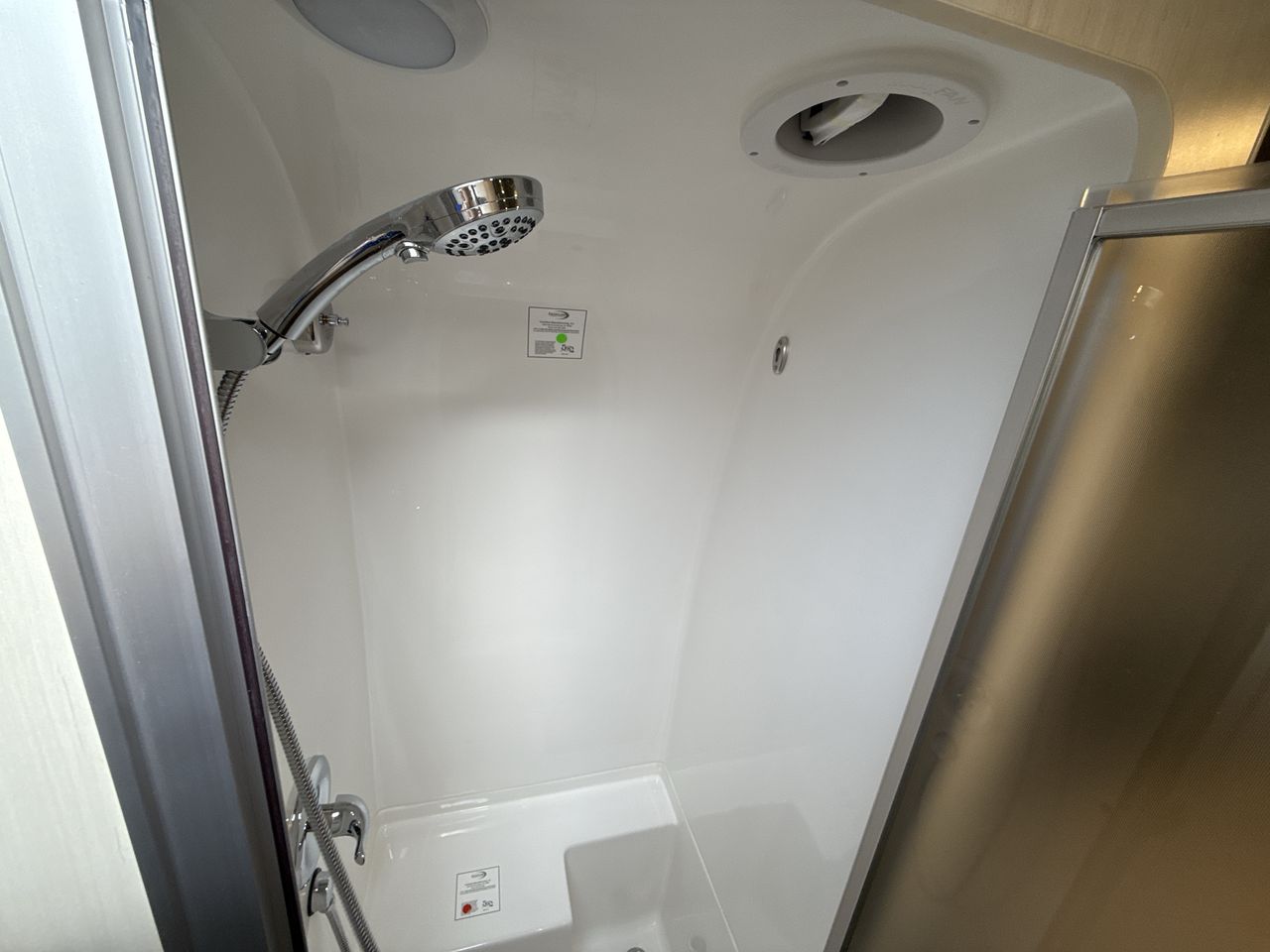 2025 Airstream 27FBQ Base