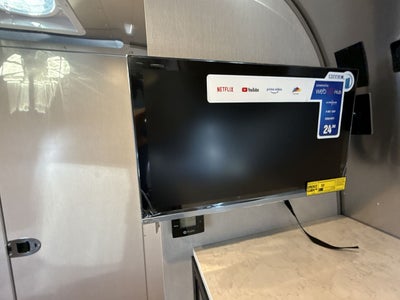 2026 Airstream 22FB Base