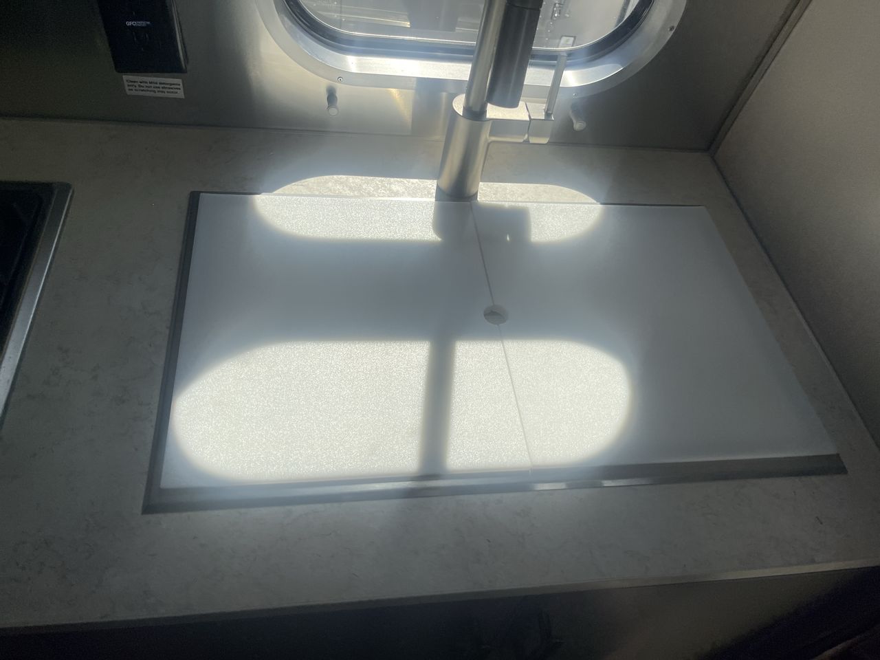 2026 Airstream 22FB Base