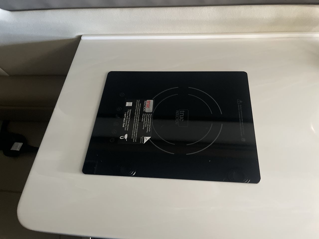 2026 Airstream 24GL 4x2 Passenger Base