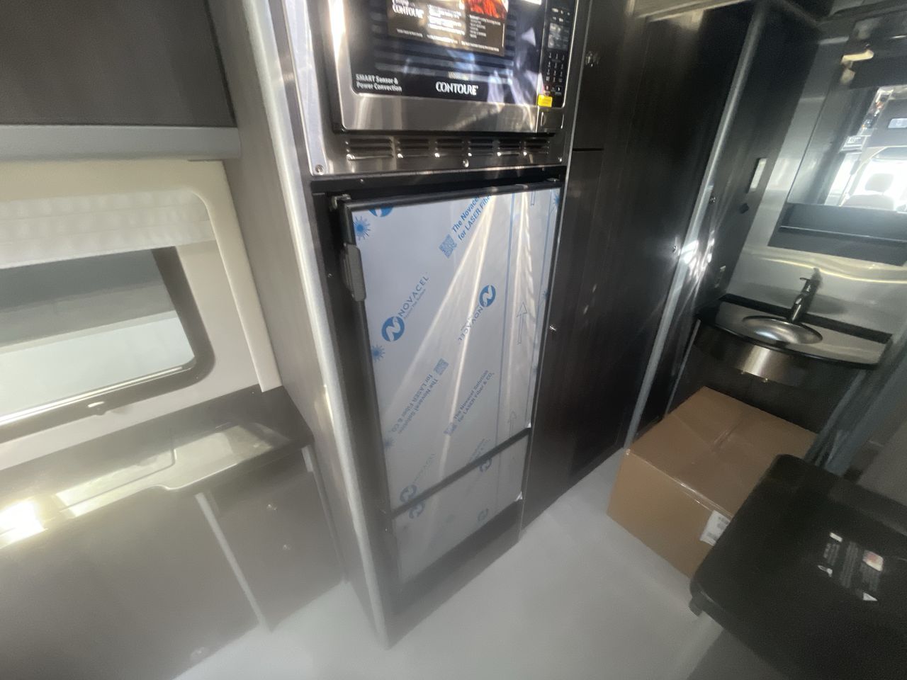 2026 Airstream Murphy Suite Base