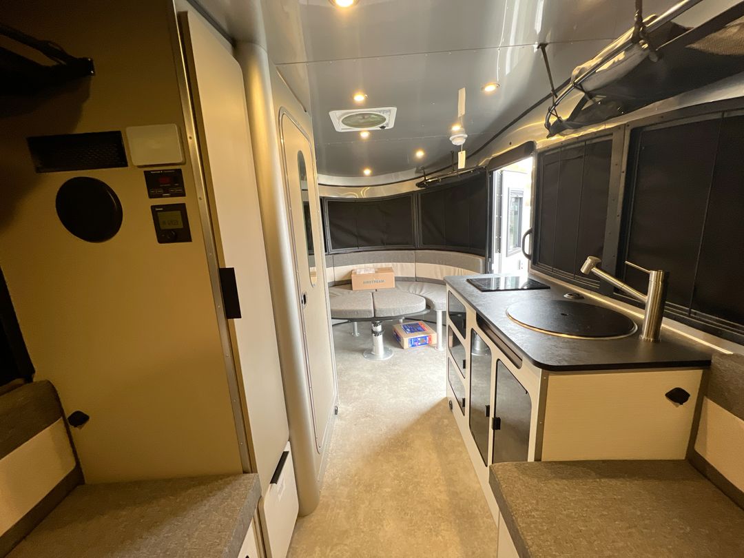 2026 Airstream 20Xe Base