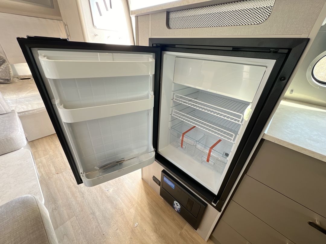 2025 Airstream 20FB Base