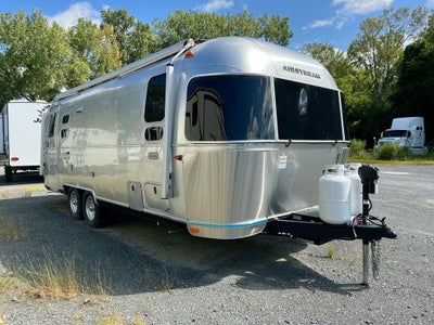 2025 Airstream 25FBQ Base