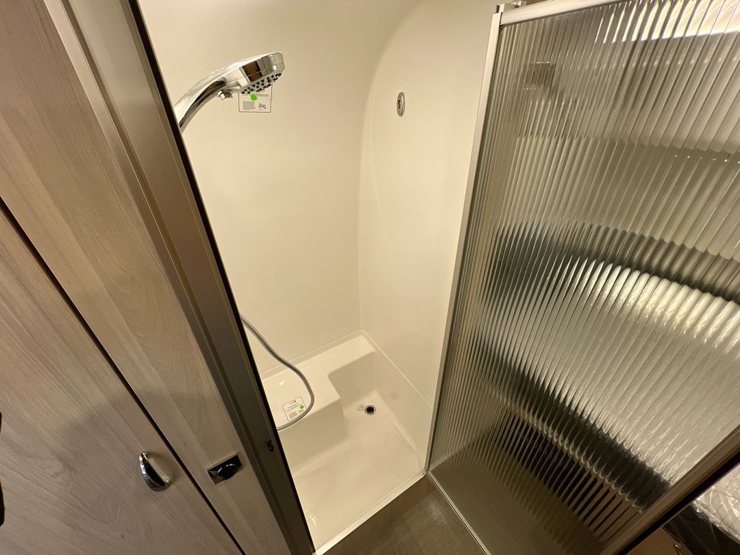 2025 Airstream 25FBQ Base